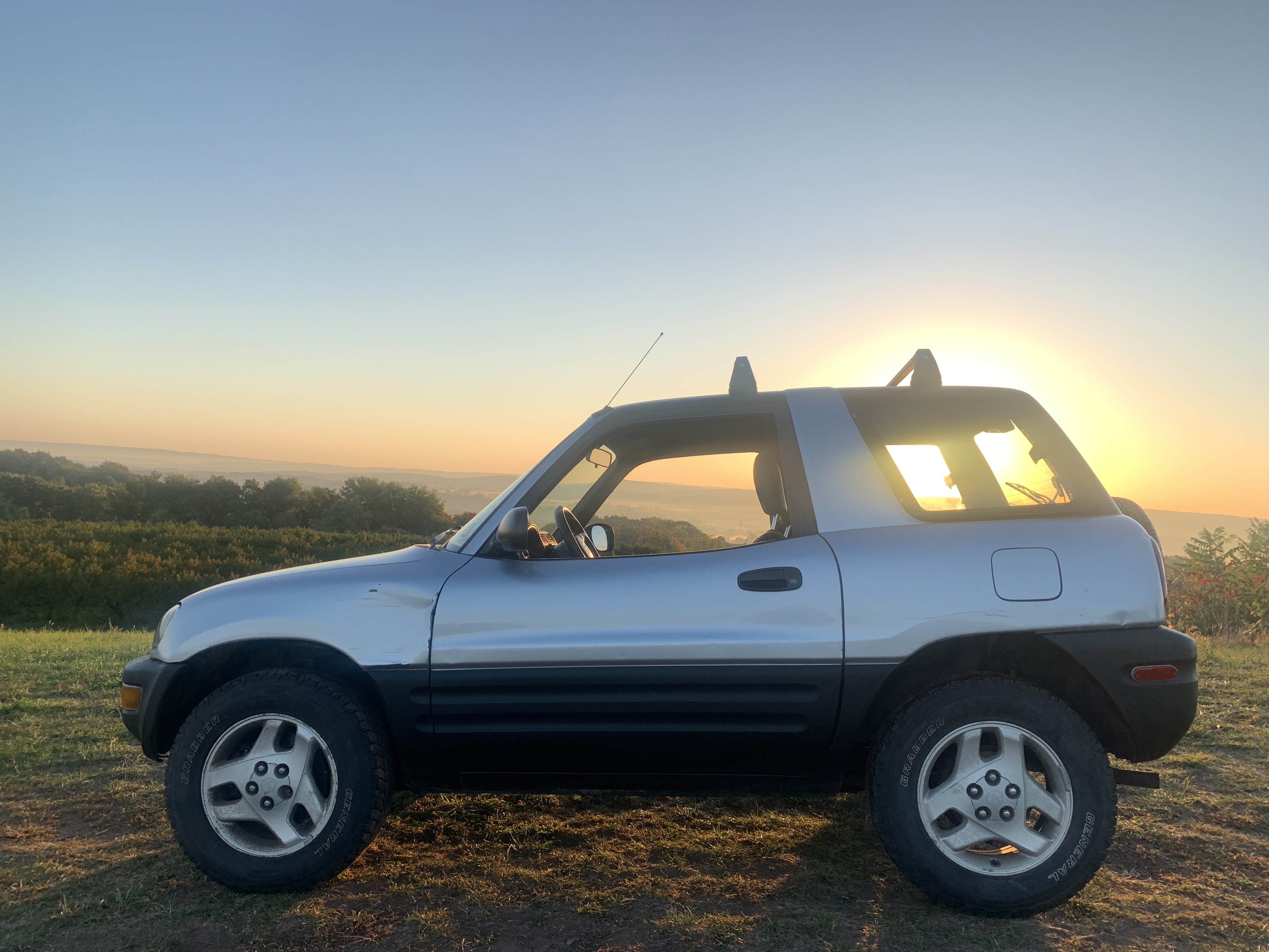1998 Toyota RAV4 2 Door AWD — photo 77
